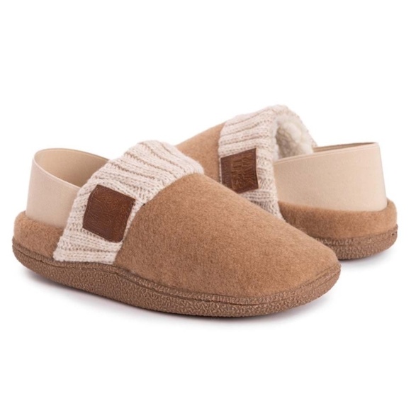 New Women's Muk Luks Camel Scuff Slippers - Picture 1 of 13